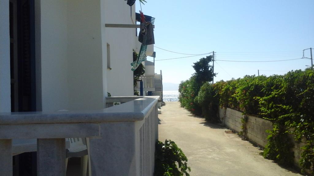 O Fotis Aparthotel Agios Prokopios  Buitenkant foto