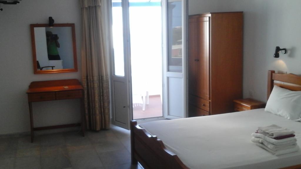 O Fotis Aparthotel Agios Prokopios  Buitenkant foto