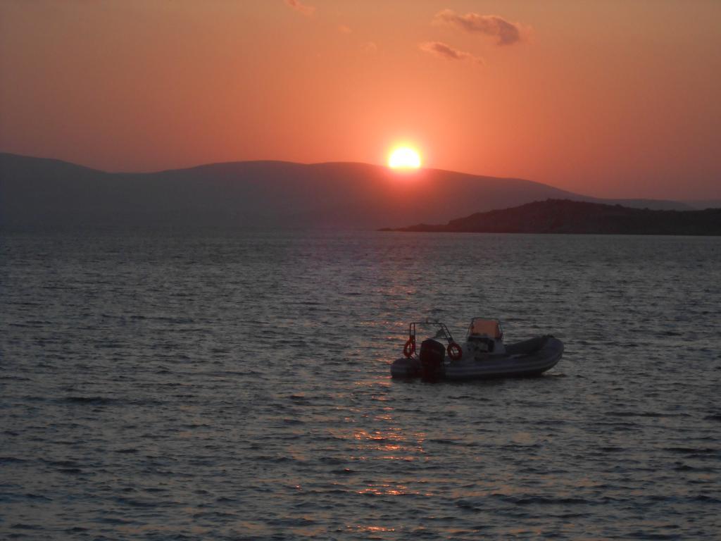 O Fotis Aparthotel Agios Prokopios  Buitenkant foto